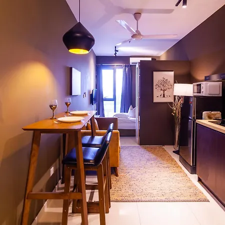 Highpark Suites In Petaling Jaya, Kelana Jaya By Plush Kampong Baharu Sungai Way Room photo