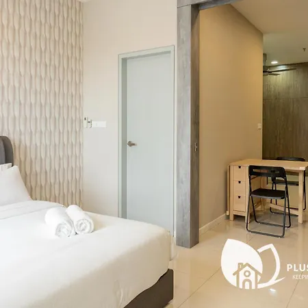 Highpark Suites In Petaling Jaya, Kelana Jaya By Plush Kampong Baharu Sungai Way Exterior photo