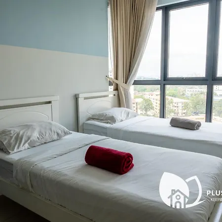 Highpark Suites In Petaling Jaya, Kelana Jaya By Plush Kampong Baharu Sungai Way Exterior photo