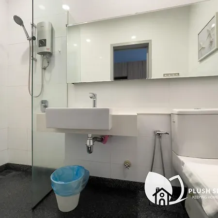 Highpark Suites In Petaling Jaya, Kelana Jaya By Plush Kampong Baharu Sungai Way Exterior photo