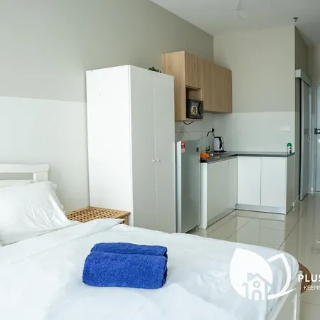 Highpark Suites In Petaling Jaya, Kelana Jaya By Plush Kampong Baharu Sungai Way Exterior photo