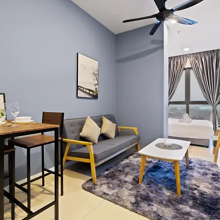 Highpark Suites In Petaling Jaya, Kelana Jaya By Plush Kampong Baharu Sungai Way Exterior photo