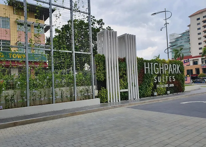 Highpark Suites In Petaling Jaya, Kelana Jaya By Plush