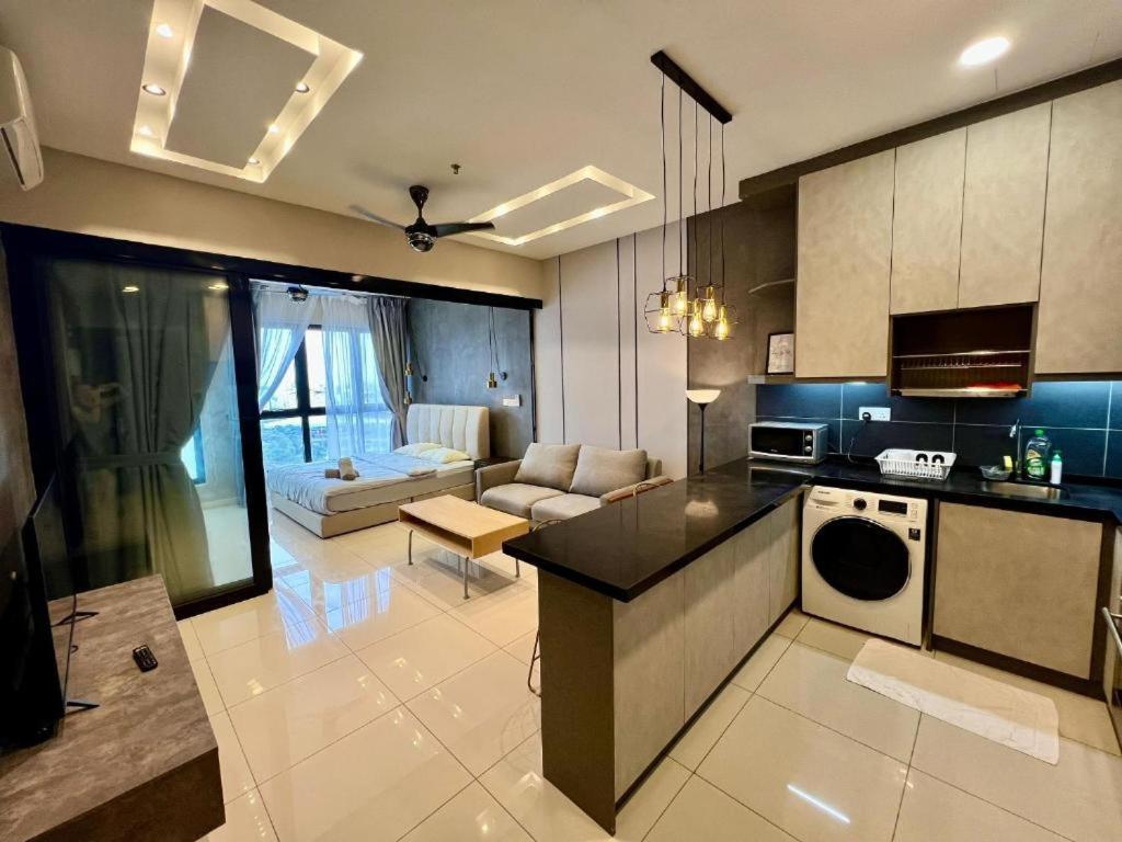 Highpark In Petaling Jaya, Kelana Jaya By Plush * Kampong Baharu Sungai Way