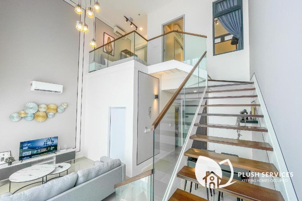Apartment Highpark In Petaling Jaya, Kelana Jaya By Plush Kampong Baharu Sungai Way